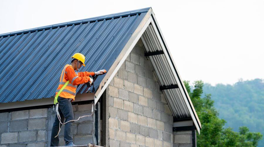 Expert Emergency Roof Repairs services in Morristown, TN